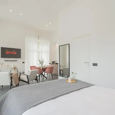 Appartamento Piccola Lotus By Rent *