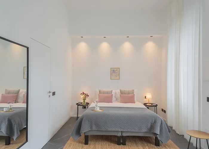 Piccola Lotus By Rent Apartament Carate Urio
