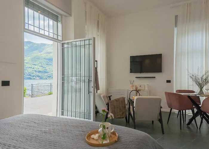 Piccola Lotus By Rent Apartament